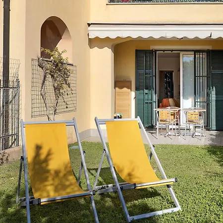 La Casa Di Freddy - *